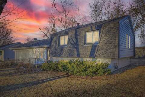 144 Strese Lane, Apple Valley, MN 55124
