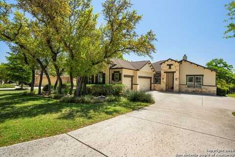 30336 Setterfeld Cir, Fair Oaks Ranch, TX 78015