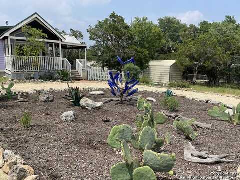 517 TIMBERDELL DR, Canyon Lake, TX 78133