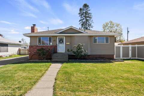 3808 E Carlisle Ave, Spokane, WA 99217