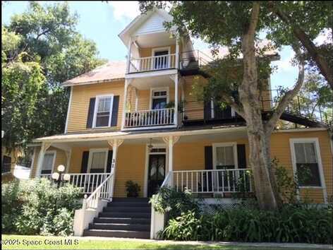 31 Barton Avenue, Rockledge, FL 32955