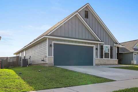 125 Dove Landing Court, Navasota, TX 77868