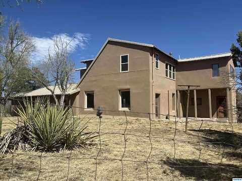29 Bear Mountain Road, Silver City, NM 88061