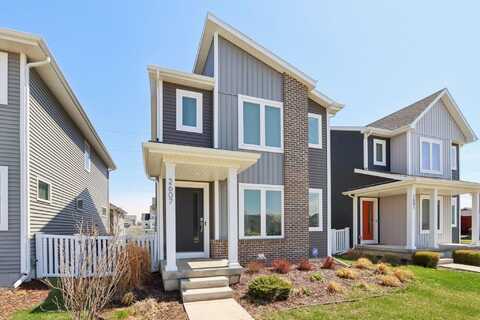 2607 Wildcat Drive, Fitchburg, WI 53711