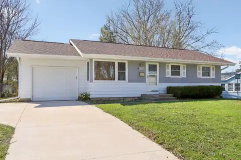 4606 Mandrake Road, Madison, WI 53704