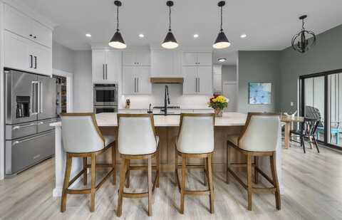 5606 Shenandoah Drive, Waunakee, WI 53597