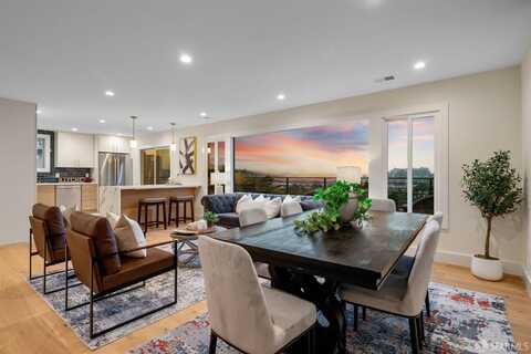 63 Knollview Way, San Francisco, CA 94131