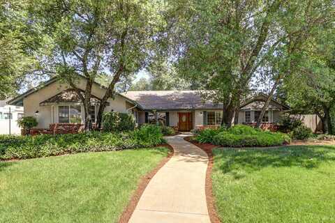 4420 Brittany Drive, Redding, CA 96002