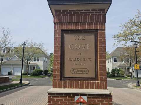 2 Lighthouse Ct, Atlantic City, NJ 08401