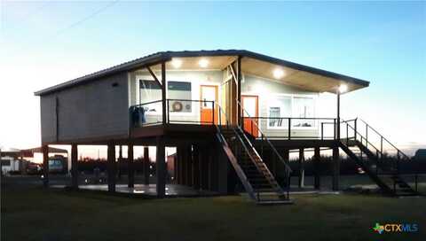1265 N Ocean Drive, Port Lavaca, TX 77979