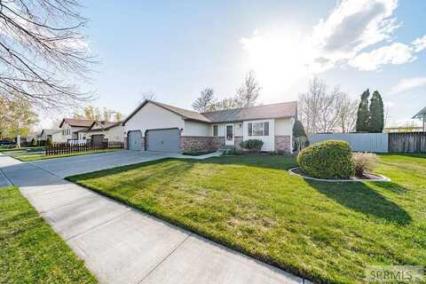 3070 Carolyn Lane, Ammon, ID 83406