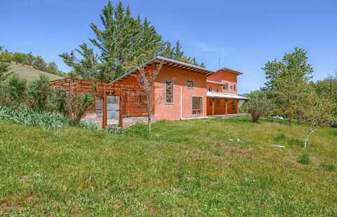 1848 Anderson Creek Road, Talent, OR 97540