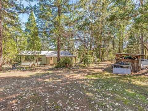 980 Riessen Road, Grants Pass, OR 97526
