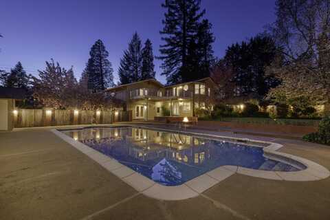 1345 NE 9th Street, Grants Pass, OR 97526