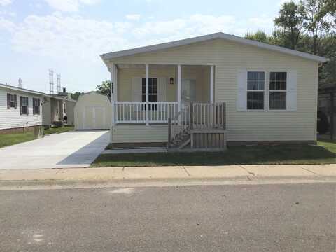 49964 Snow Bird Court, Shelby, MI 48315