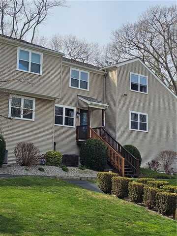 351 New London Avenue, Warwick, RI 02886