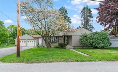200 Glen Drive, Warwick, RI 02886