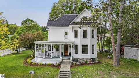 503 N Bridge Street, Bellaire, MI 49615