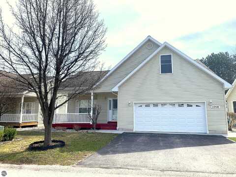 2708 Ruby Street, Traverse City, MI 49684
