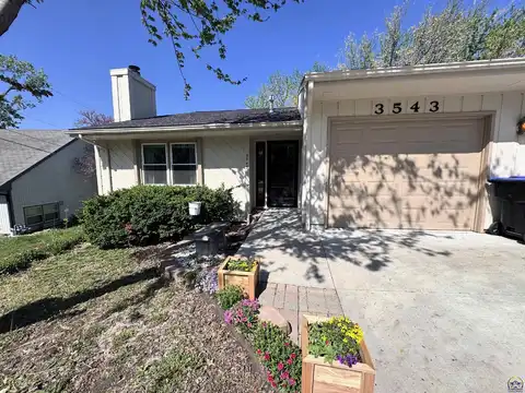 3543 SW Cambridge AVE, Topeka, KS 66614