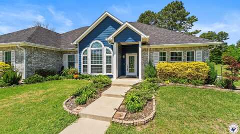 50 Beaver Lake Dr, Texarkana, TX 75501