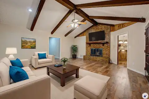 508 E fannin, DeKalb, TX 75559