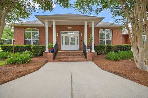 2500 Lakefair Drive, Tallahassee, FL 32317