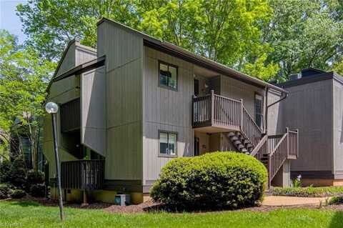 118 Cedar Cove Lane, Winston Salem, NC 27104