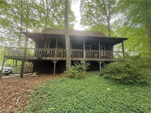 172 Amberly Drive, Lexington, NC 27295