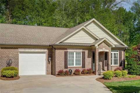 2214 St James Drive, Reidsville, NC 27320