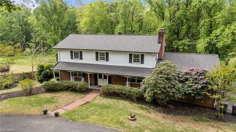 3970 Philpark Drive, Winston Salem, NC 27106