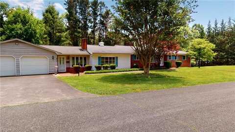 1816 Gwyn Street, Mount Airy, NC 27030