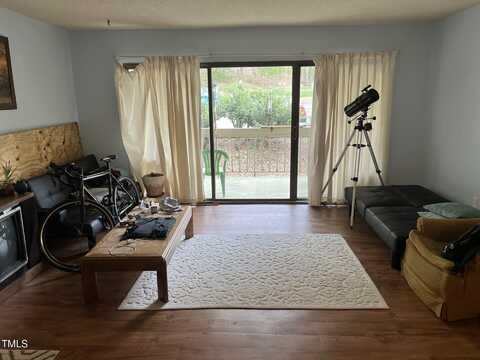 500 Umstead, Chapel Hill, NC 27516