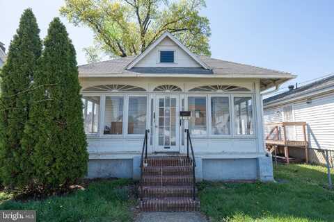 325 LINDEN AVENUE, WOODLYNNE, NJ 08107