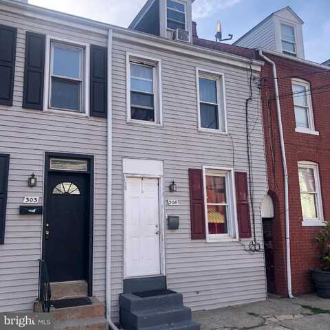 305 CORAL STREET, LANCASTER, PA 17603