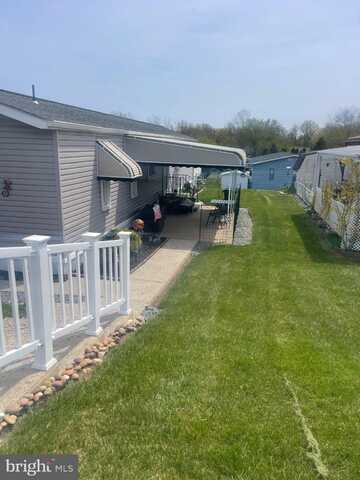 219 WINDING BROOK RUN, NORTH WALES, PA 19454
