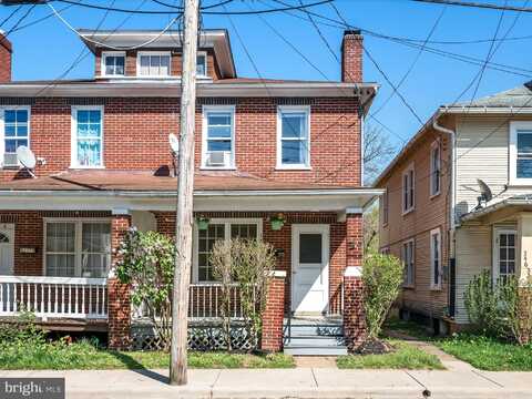 372 GRAY AVENUE, WINCHESTER, VA 22601