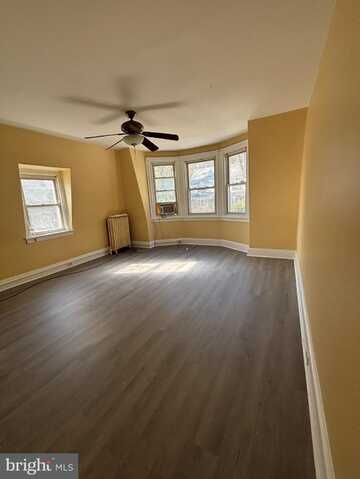 1642 MINERAL SPRING ROAD, READING, PA 19602