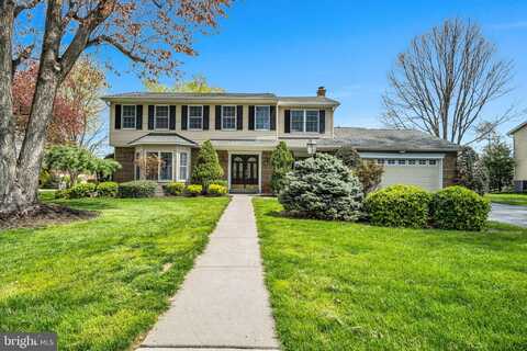 1121 OAK STREET, CARLISLE, PA 17013