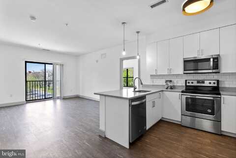 303 MCMECHEN ST, BALTIMORE, MD 21217