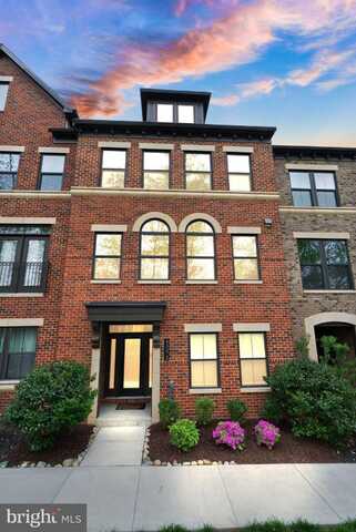 43372 APPLE ORCHARD SQUARE, ASHBURN, VA 20148