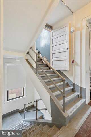 1712 PARK AVENUE, BALTIMORE, MD 21217