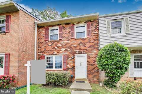4242 EMBASSY DRIVE, WOODBRIDGE, VA 22193