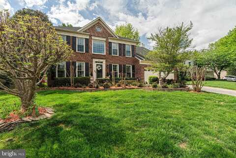 8201 LONE OAK COURT, MANASSAS, VA 20111