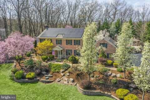 22 FAWN DRIVE, READING, PA 19607