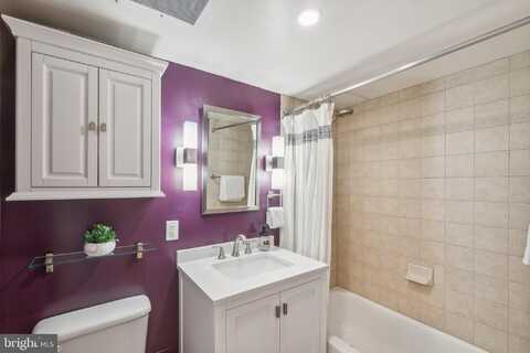 800 4TH STREET SW, WASHINGTON, DC 20024