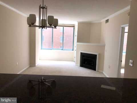 851 N GLEBE ROAD, ARLINGTON, VA 22203