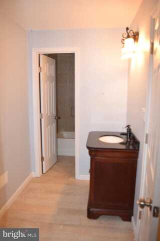 531 WASHOUT LANE, WINCHESTER, VA 22603