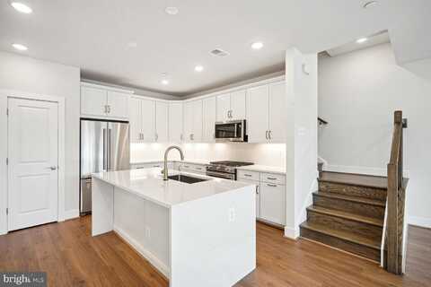 4977 EISENHOWER AVENUE, ALEXANDRIA, VA 22304