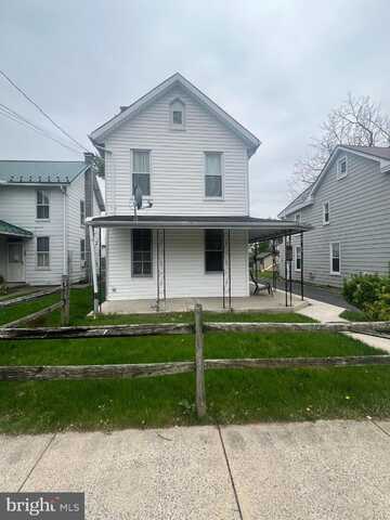 762 BROAD STREET, CHAMBERSBURG, PA 17201